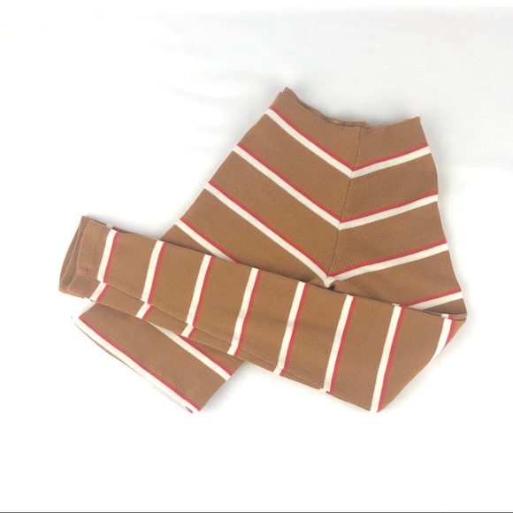 Wild Fable Off the Shoulder Crop Top - Picture 3 of 3